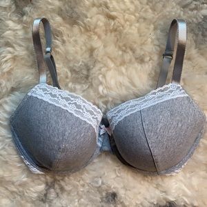 NWOT Victorias Secret Bra